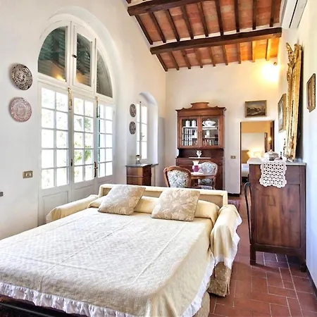 Prestigious With Shared Panoramic Swimming Pool In וילה
